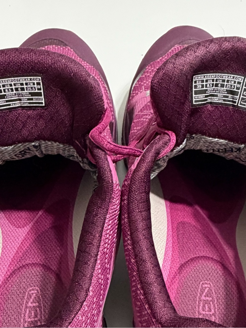 Keen Women's Terradora Waterproof hiking boots in Purple Non-marking outsole 8.5 - Picture 9 of 11